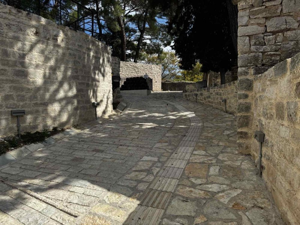 Ολοκληρώθηκε το έργο προσβασιμότητας στη Βορειοανατολική Ακρόπολη του Κάστρου